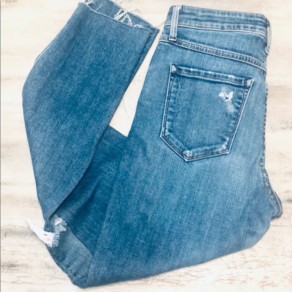 Aritzia Righ High Skinny Jeans - Picture 4 of 8